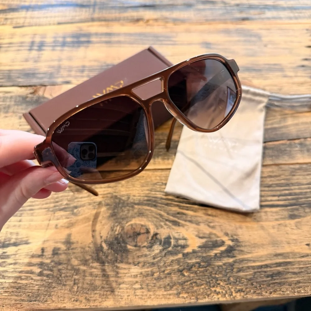 WMP Eyewear Brooklyn Oversized Aviator Sunglasses
